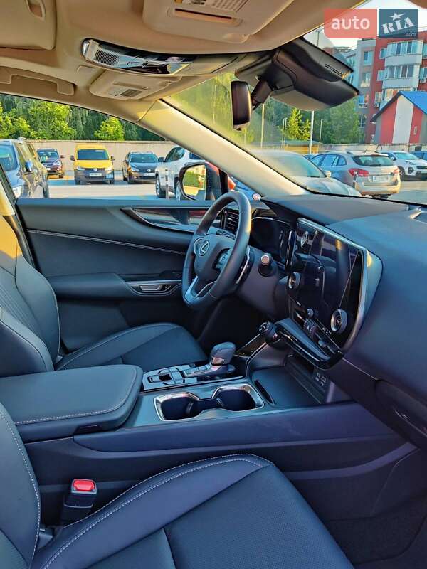 Позашляховик / Кросовер Lexus NX 2023 в Києві