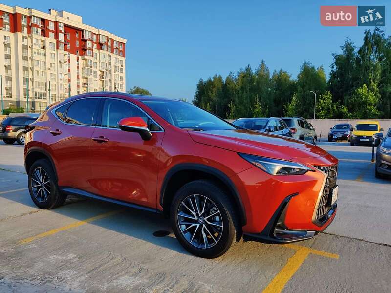 Позашляховик / Кросовер Lexus NX 2023 в Києві