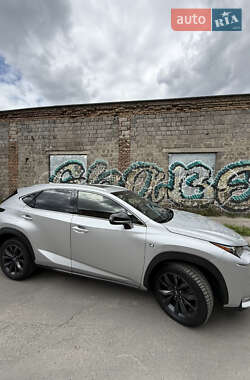Внедорожник / Кроссовер Lexus NX 2016 в 