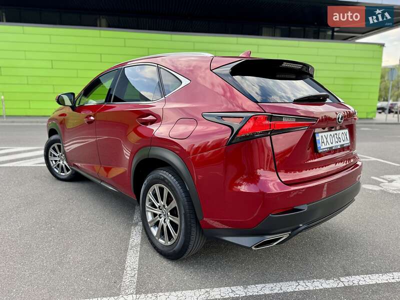 Позашляховик / Кросовер Lexus NX 2019 в Києві
