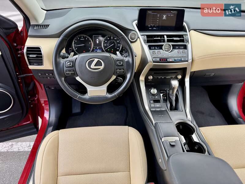 Позашляховик / Кросовер Lexus NX 2019 в Києві