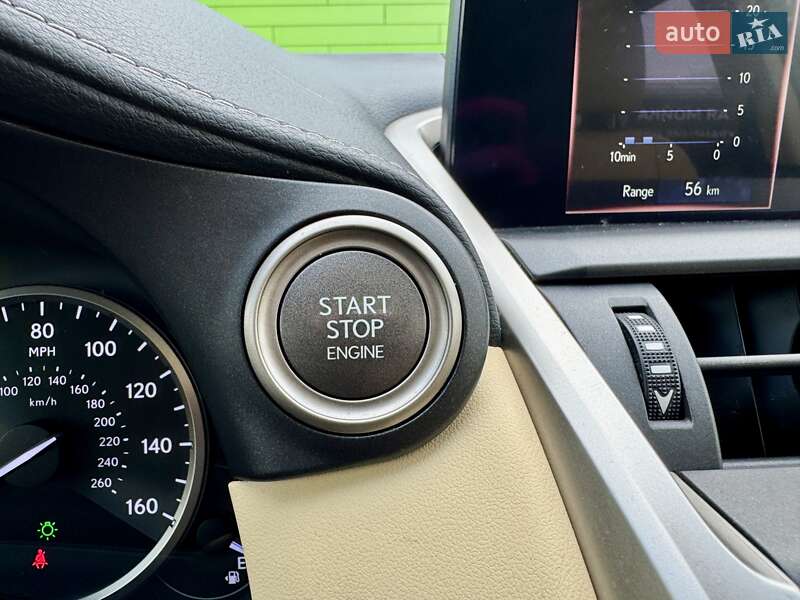 Позашляховик / Кросовер Lexus NX 2019 в Києві