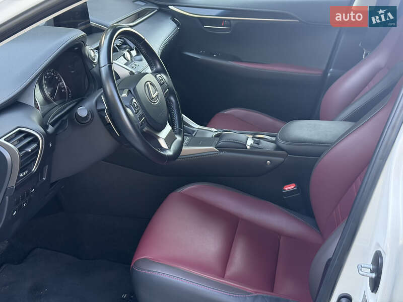 Внедорожник / Кроссовер Lexus NX 2018 в Днепре