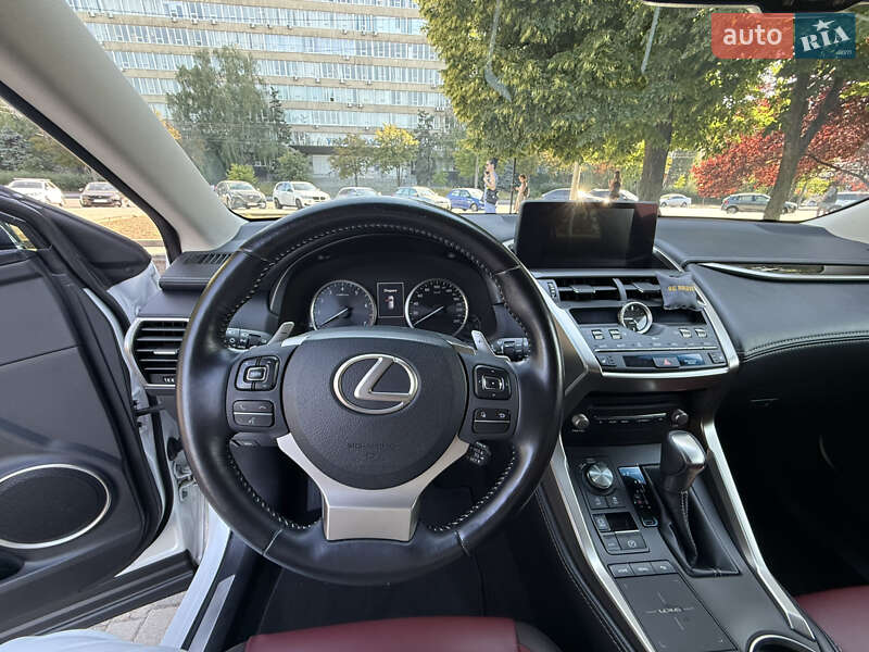 Внедорожник / Кроссовер Lexus NX 2018 в Днепре