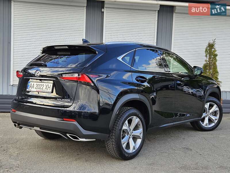 Позашляховик / Кросовер Lexus NX 2016 в Києві