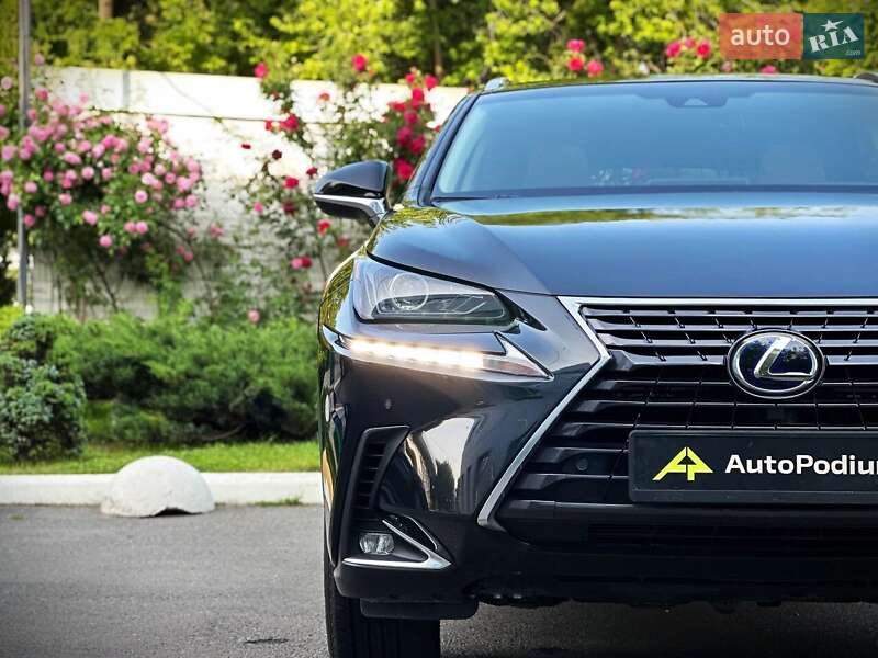 Внедорожник / Кроссовер Lexus NX 2019 в Киеве