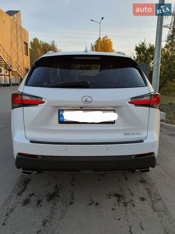Позашляховик / Кросовер Lexus NX 2016 в Вишгороді