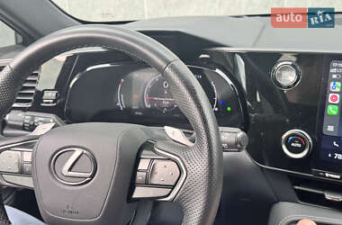 Позашляховик / Кросовер Lexus NX 2022 в 