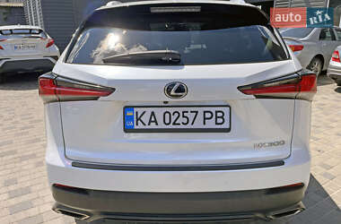 Внедорожник / Кроссовер Lexus NX 2019 в 