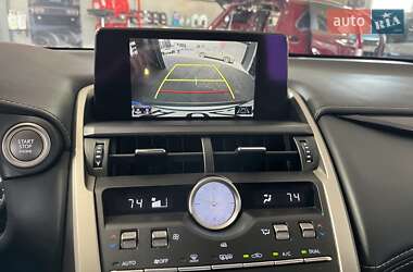 Внедорожник / Кроссовер Lexus NX 2019 в 