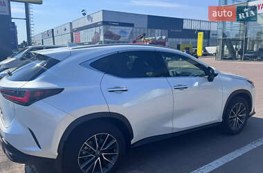 Внедорожник / Кроссовер Lexus NX 2022 в 