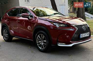 Позашляховик / Кросовер Lexus NX 2016 в 
