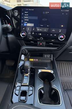 Внедорожник / Кроссовер Lexus NX 2022 в 