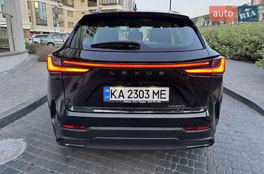 Внедорожник / Кроссовер Lexus NX 2022 в 