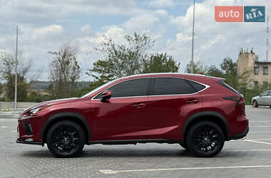 Внедорожник / Кроссовер Lexus NX 2016 в 