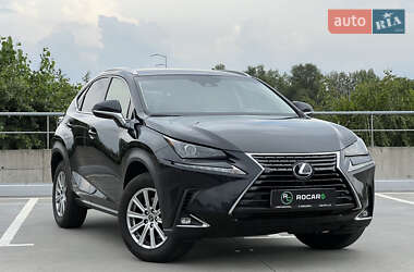 Внедорожник / Кроссовер Lexus NX 2018 в 
