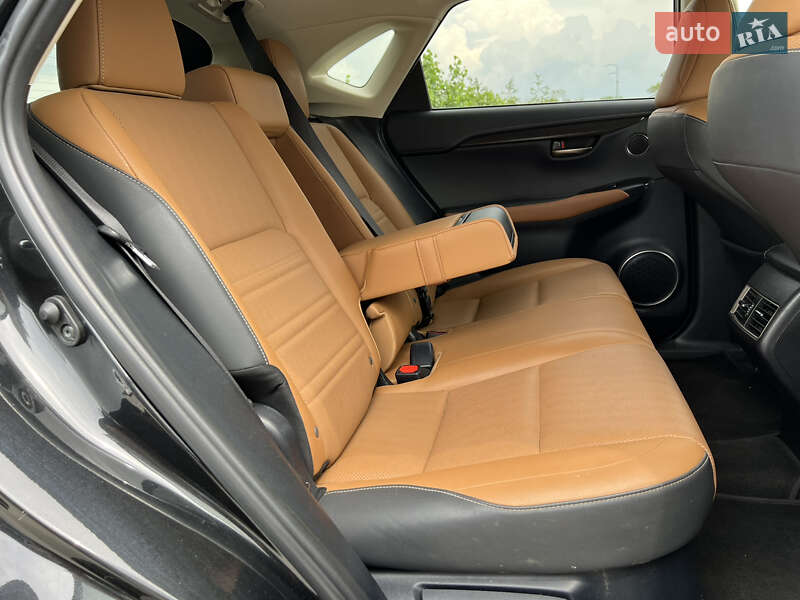Внедорожник / Кроссовер Lexus NX 2018 в Киеве
