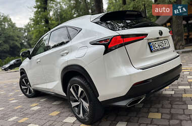 Внедорожник / Кроссовер Lexus NX 2019 в 