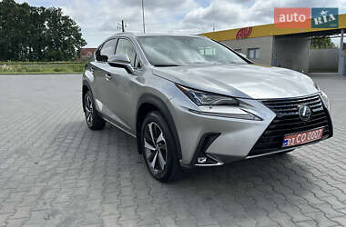 Внедорожник / Кроссовер Lexus NX 2020 в 