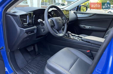 Внедорожник / Кроссовер Lexus NX 2022 в 