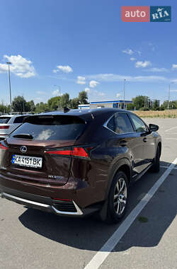 Внедорожник / Кроссовер Lexus NX 2020 в 