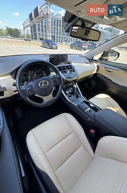 Внедорожник / Кроссовер Lexus NX 2020 в 