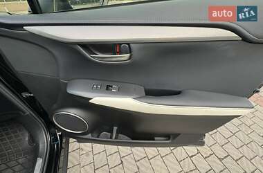 Внедорожник / Кроссовер Lexus NX 2019 в 