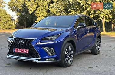 Внедорожник / Кроссовер Lexus NX 2019 в 
