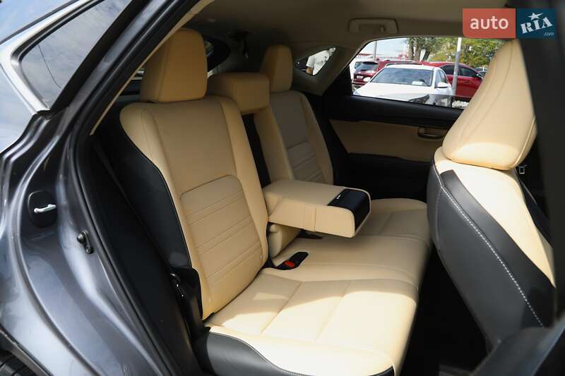 Внедорожник / Кроссовер Lexus NX 2018 в Харькове