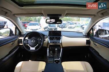 Внедорожник / Кроссовер Lexus NX 2018 в 