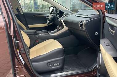 Внедорожник / Кроссовер Lexus NX 2016 в 