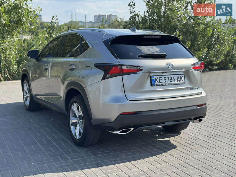 Внедорожник / Кроссовер Lexus NX 2017 в Днепре