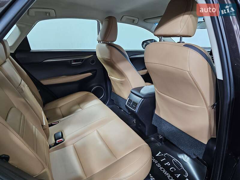 Внедорожник / Кроссовер Lexus NX 2015 в Киеве