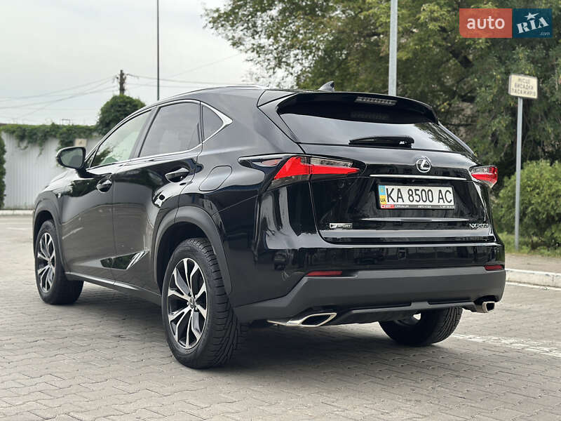 Внедорожник / Кроссовер Lexus NX 2017 в Киеве