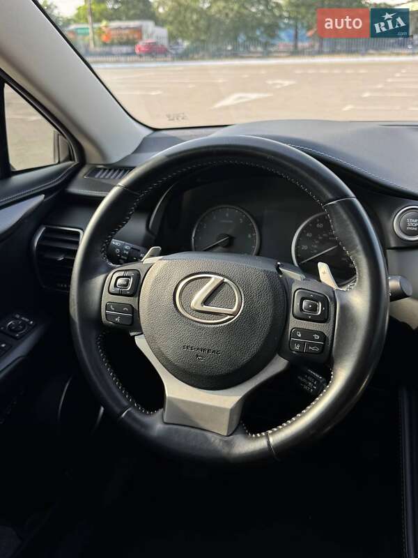 Внедорожник / Кроссовер Lexus NX 2018 в Одессе
