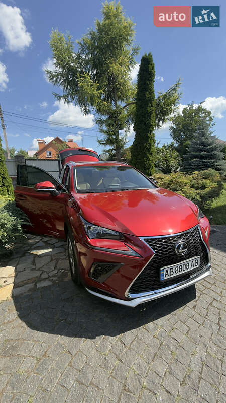 Внедорожник / Кроссовер Lexus NX 2017 в Виннице