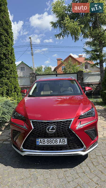 Внедорожник / Кроссовер Lexus NX 2017 в Виннице