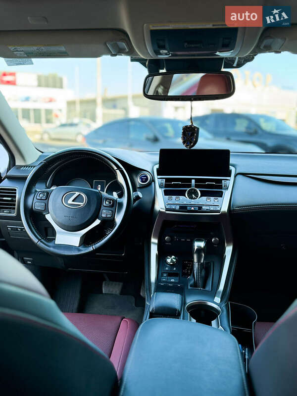 Внедорожник / Кроссовер Lexus NX 2020 в Одессе