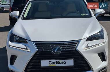 Внедорожник / Кроссовер Lexus NX 2020 в 