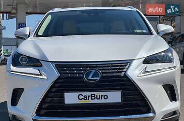 Внедорожник / Кроссовер Lexus NX 2020 в 