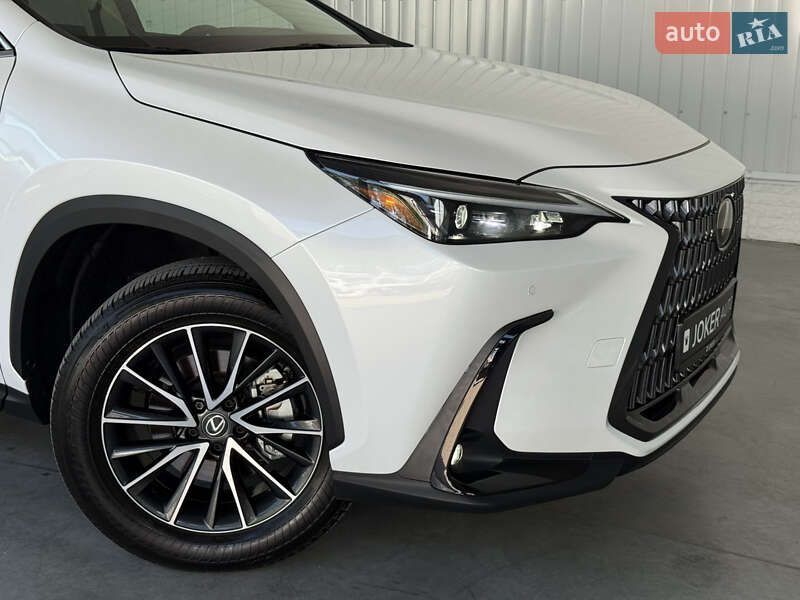 Внедорожник / Кроссовер Lexus NX 2022 в Одессе