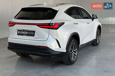 Внедорожник / Кроссовер Lexus NX 2022 в 