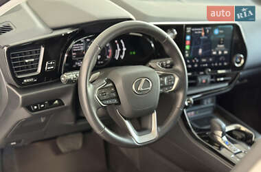 Внедорожник / Кроссовер Lexus NX 2022 в 