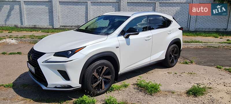 Внедорожник / Кроссовер Lexus NX 2021 в 