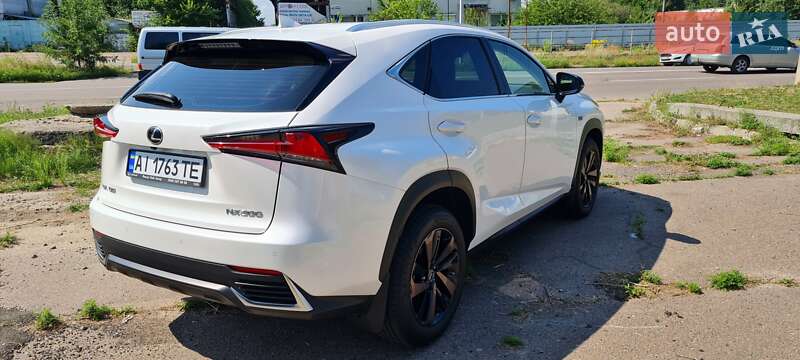 Внедорожник / Кроссовер Lexus NX 2021 в Черкассах