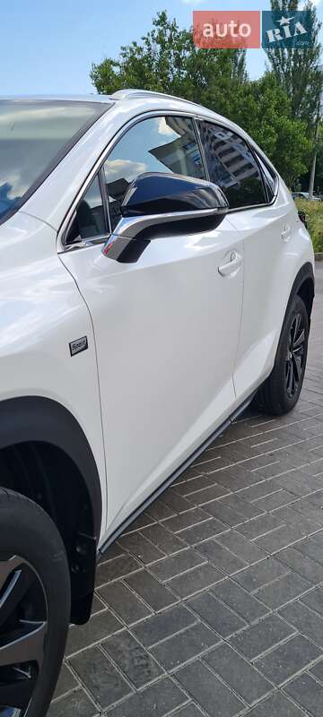 Внедорожник / Кроссовер Lexus NX 2021 в Черкассах
