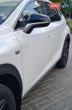 Внедорожник / Кроссовер Lexus NX 2021 в 