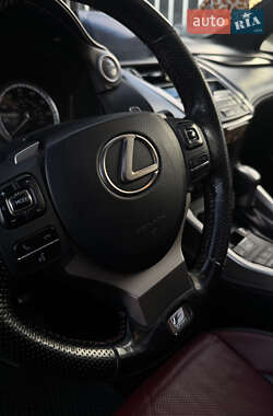 Позашляховик / Кросовер Lexus NX 2015 в Золотоноші