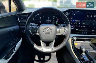 Внедорожник / Кроссовер Lexus NX 2022 в 