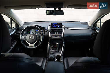 Внедорожник / Кроссовер Lexus NX 2014 в 